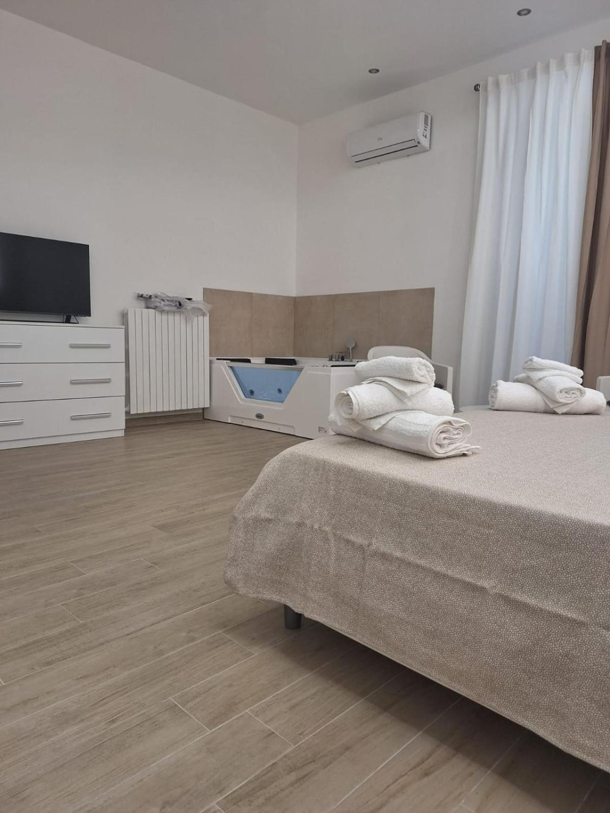 Bed E Suite Domar Brindisi Exteriér fotografie