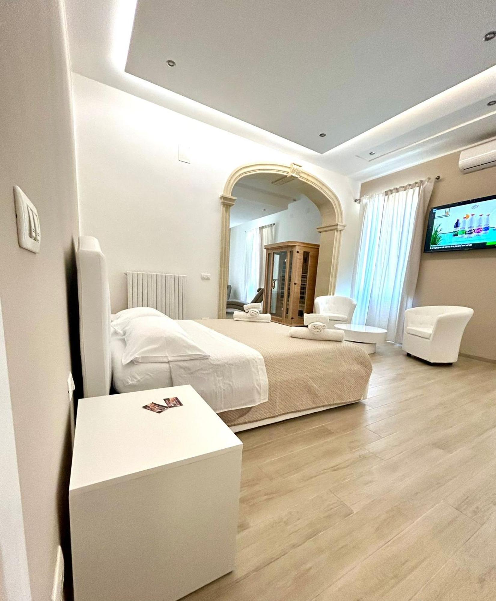 Bed E Suite Domar Brindisi Exteriér fotografie