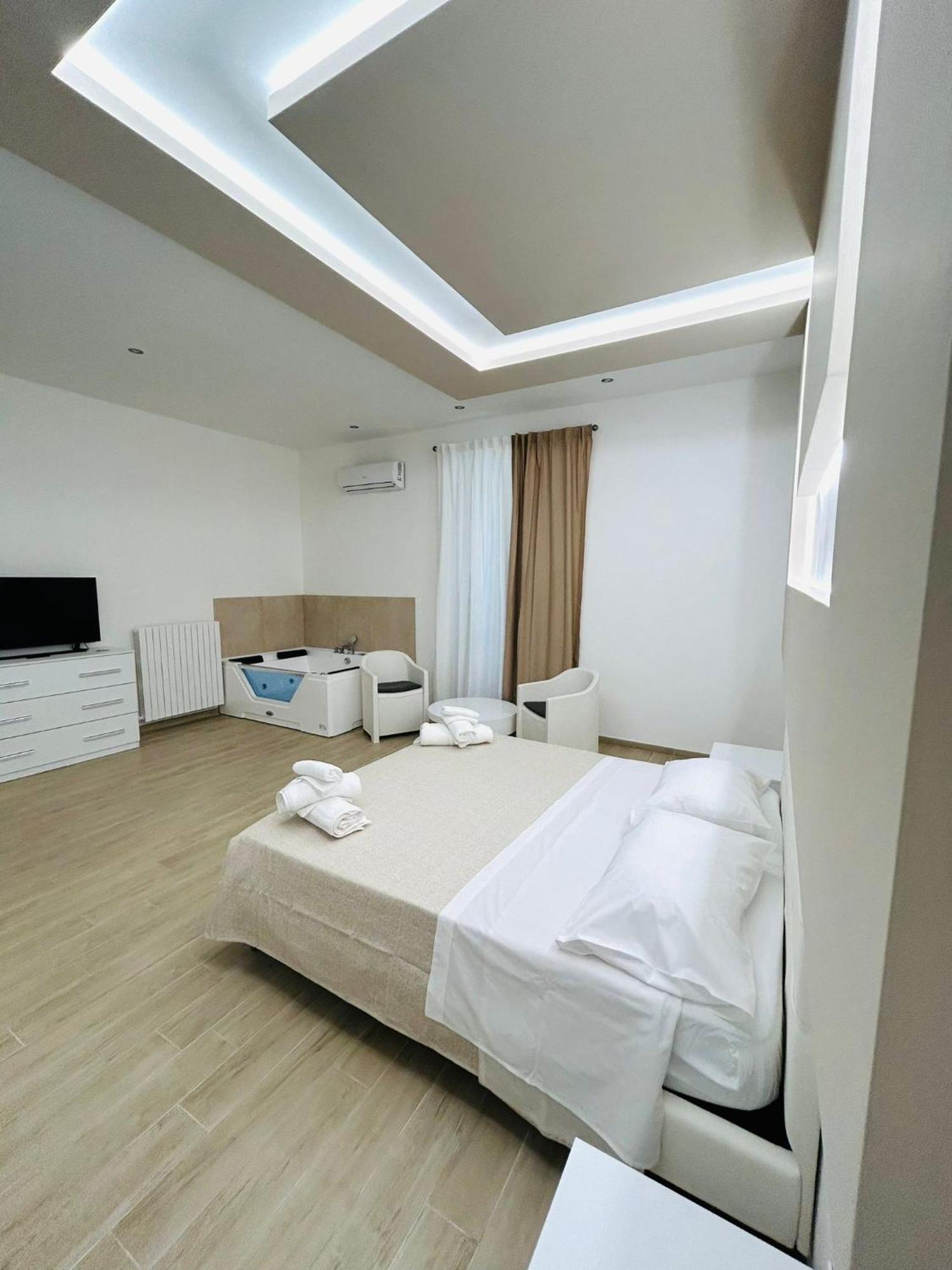 Bed E Suite Domar Brindisi Exteriér fotografie